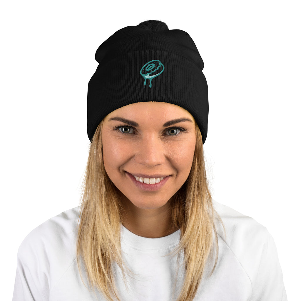 Tac Do Pom Pom Beanie - Stylish Comfort with a Smile